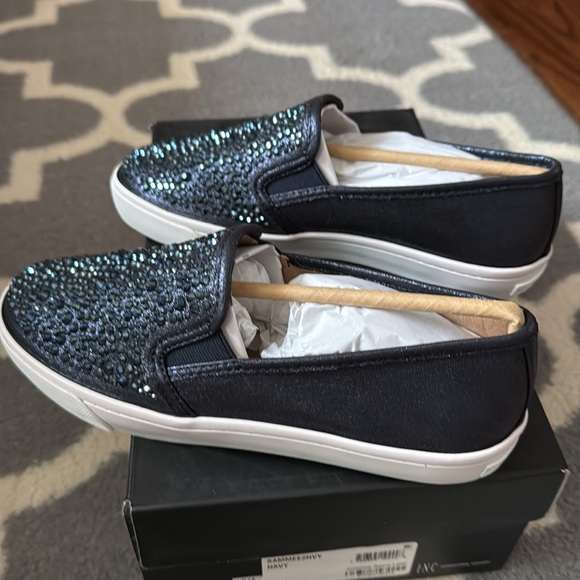 INC Women’s Navy Slip on Sammee Shoes/Sneakers Size 6.5 NIB - Picture 5 of 6